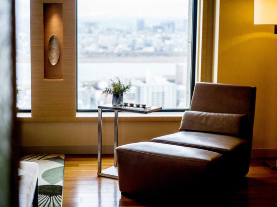 Индивидуальная современная мебель для гостиничного номера с кроватью